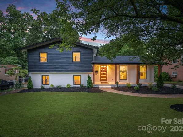 3326 Winterfield Pl, Charlotte, NC 28205