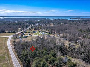 28-209 Irvington Rd, Irvington, VA 22480