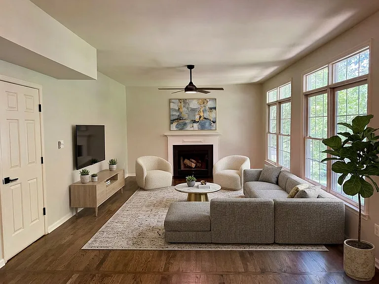 2024 Jennings St — Photo 2