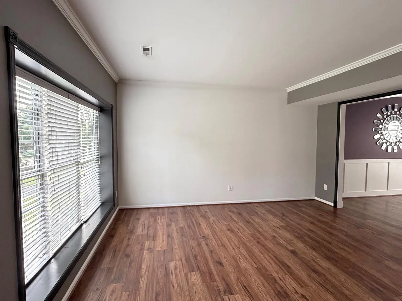 3 bed, 2.5 bath, 1697 sqft, $3,500 — Photo 4
