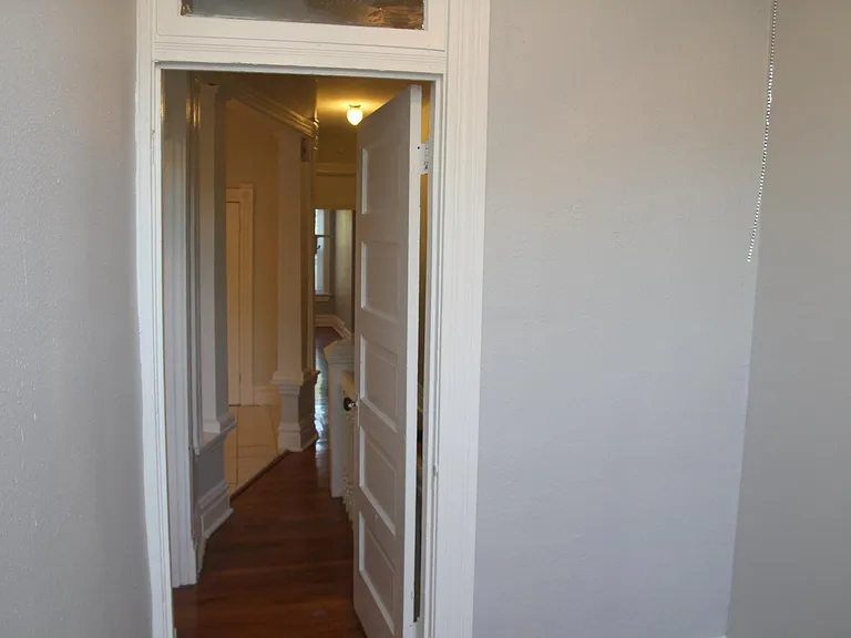 7422 Maple Ave #A — Photo 9