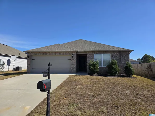 16388 Natchez Dr, Moundville, AL 35474