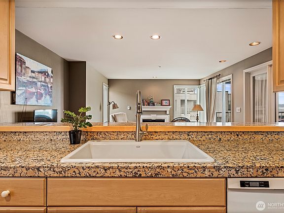 5th image of 601 W Mercer Place #304