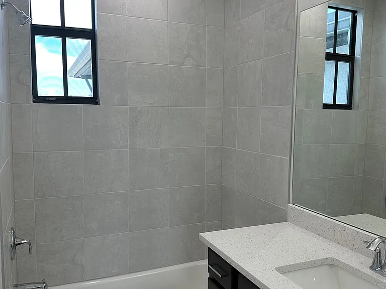 7502 Rockefeller Dr — Photo 18