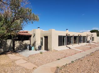 11 Quail Meadow Rd, Placitas, NM 87043
