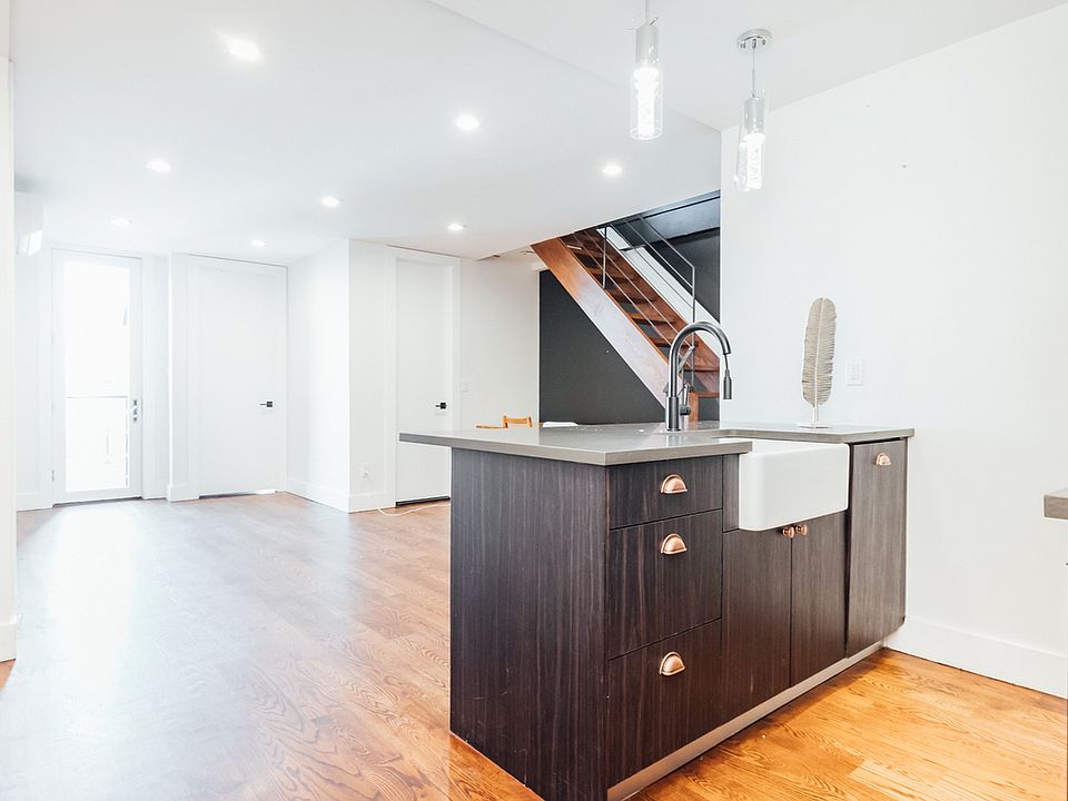 1st image of 681 Franklin Ave #4D