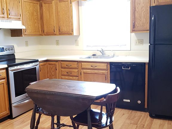 5th image of 37B Greensboro Blvd