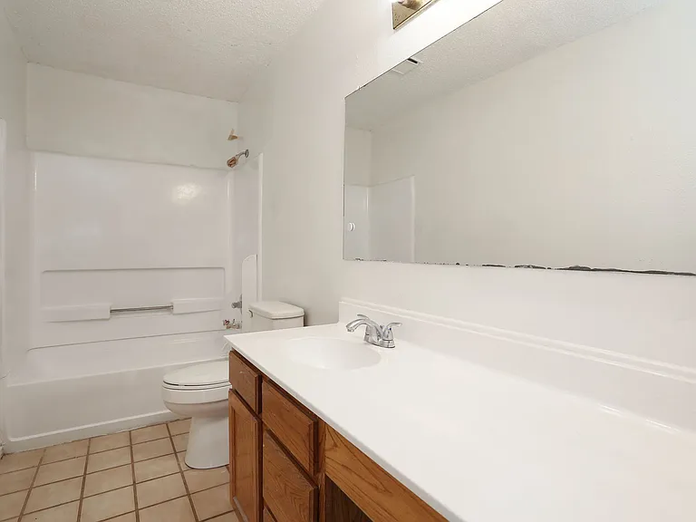 11009 Almond Park — Photo 15