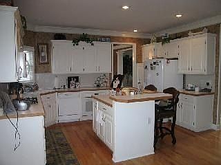 3rd image of 12804 W 142nd St