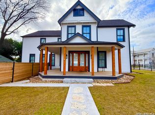 630 E Carson St, San Antonio, TX 78208