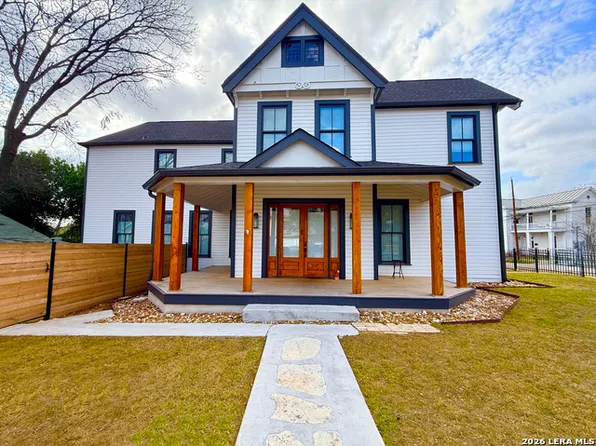 630 E Carson St, San Antonio, TX 78208