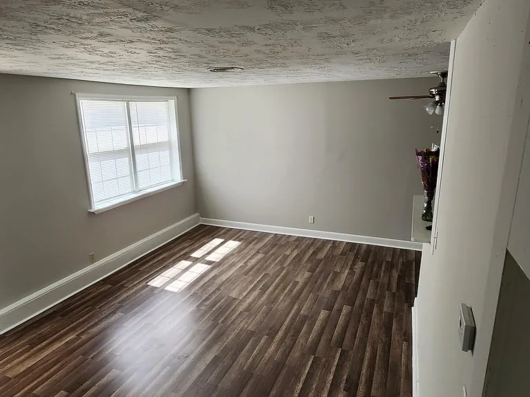 2341 Walden Dr #1 — Photo 6