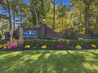 460 Daryl Drive, Medford, NY 11763