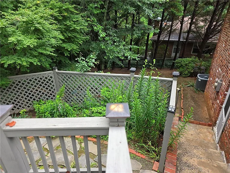 2129 Pine Forest Dr NE — Photo 24