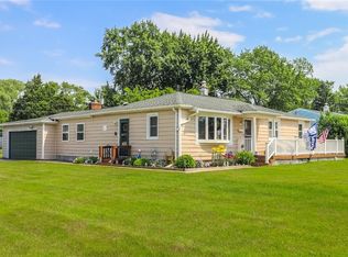 30 W Crest Dr, Rochester, NY 14606