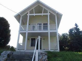 843 McKinley St, Peekskill, NY 10566