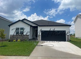 1737 N Boxwood Dr, Brookline, MO 65619
