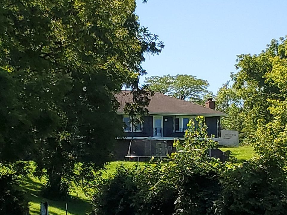 2nd image of 3520 N 47th St