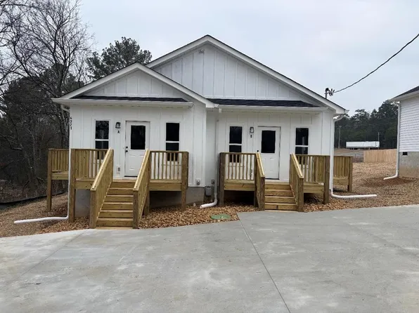 4321 Cronan Dr, Cohutta, GA 30710