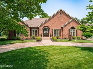 3829 Garwood Pl, Louisville, KY 40241