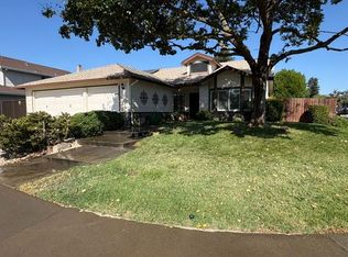 8823 Bradbury Ct, Elk Grove, CA 95624