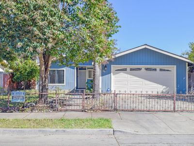 241 Carnoble Dr, Hollister, CA, 95023