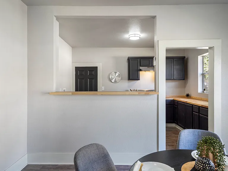 444 S 53rd West Ave — Photo 5