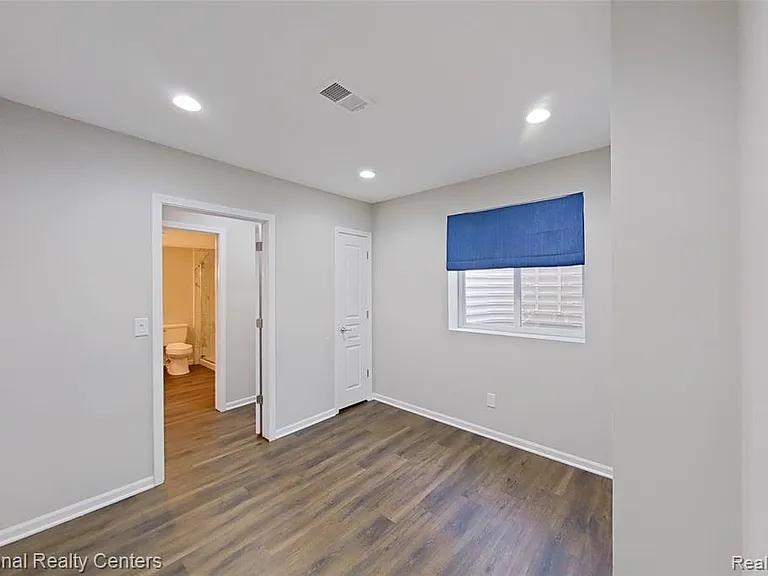 58180 Jonagold Ln — Photo 50
