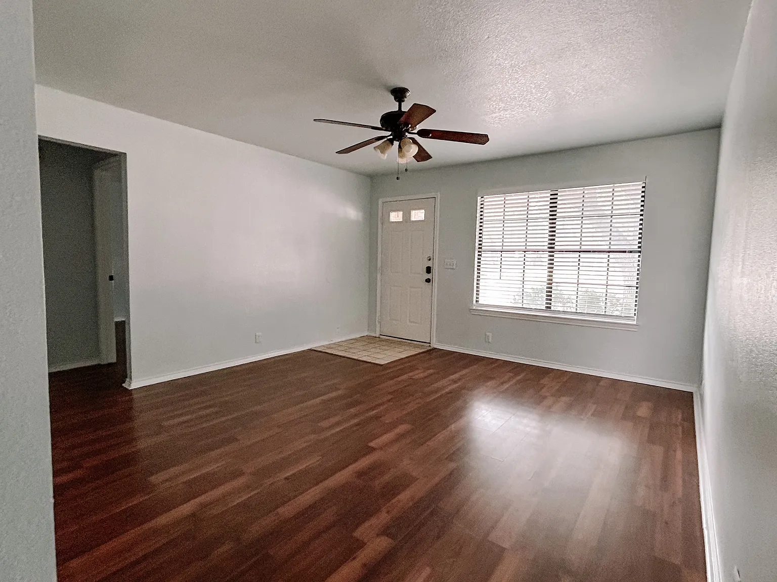 4306 Gleneagles Dr — Photo 4