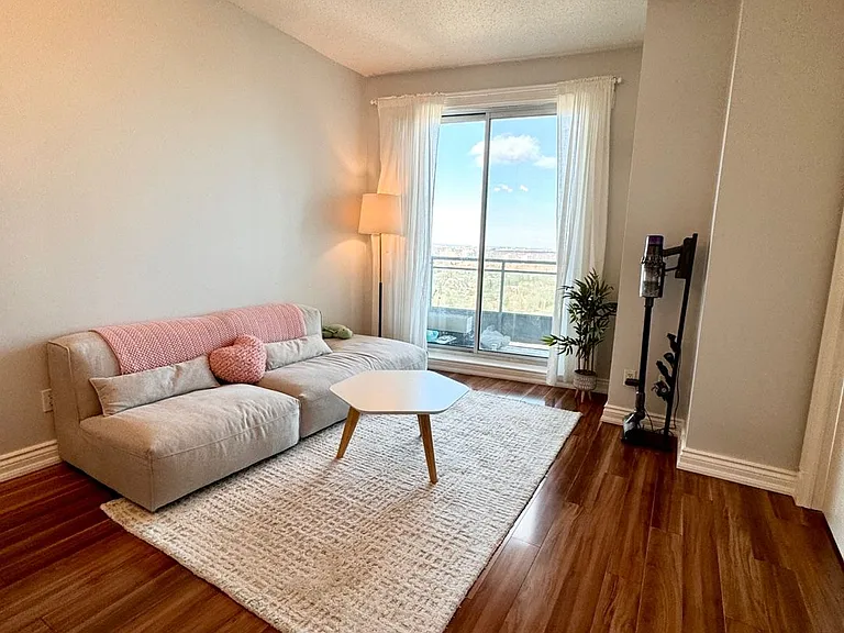 60 Byng Ave #2307 — Photo 10