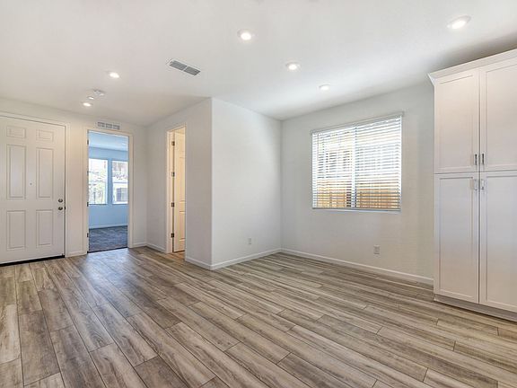 5th image of 4193 Molten Creek Way