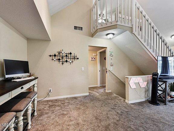 5th image of 13700 RICHMOND PARK Drive #711