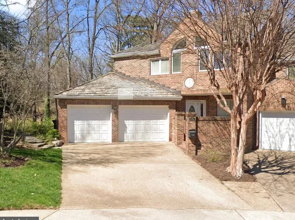 2481 N Wakefield Ct, Arlington, VA 22207