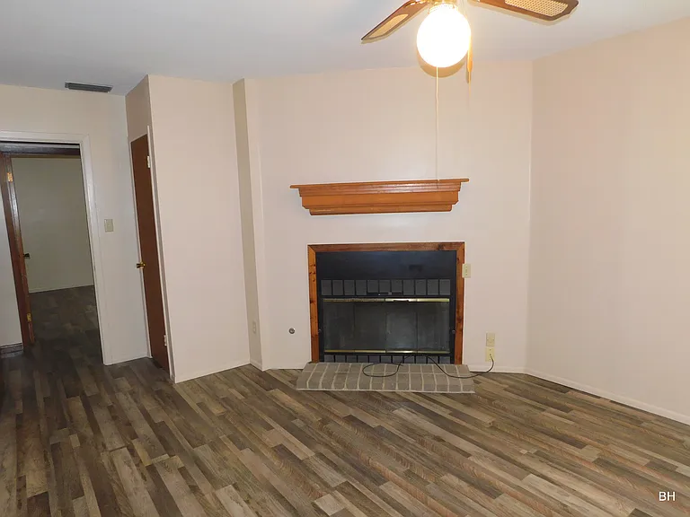1610 N Wolford Ave — Photo 7
