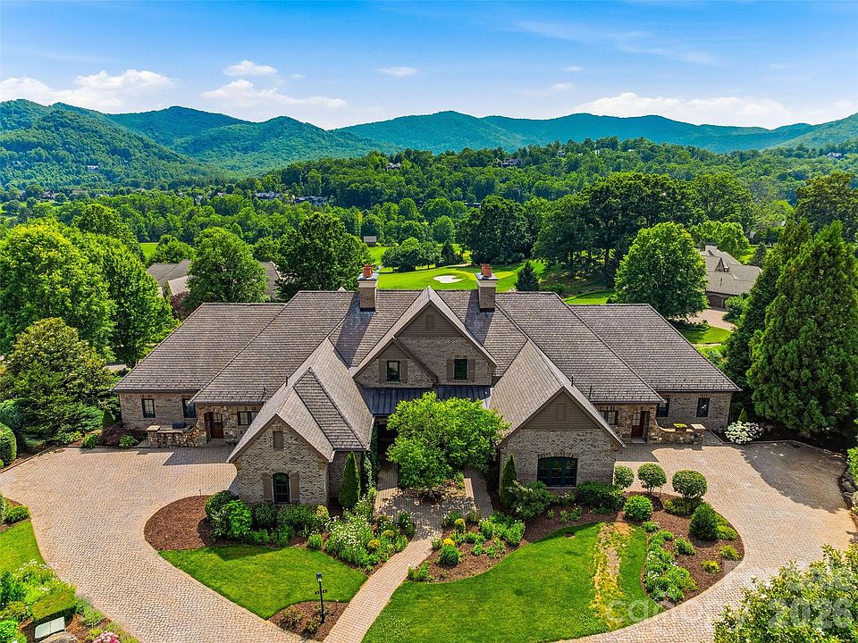 1st image of 9 Linkside Ct