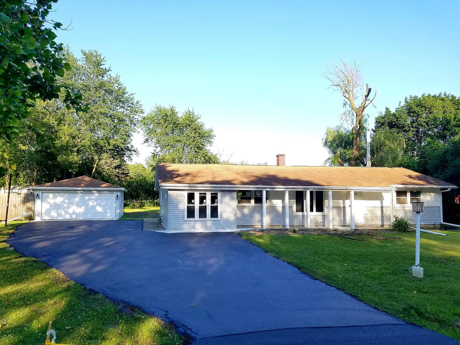 18771 Loras Ln photo 1
