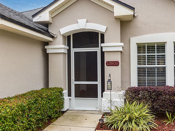 3rd image of 13806 Devan Lee Dr N
