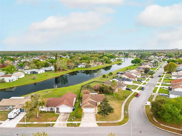 5107 Deer Creek Dr — Photo 37
