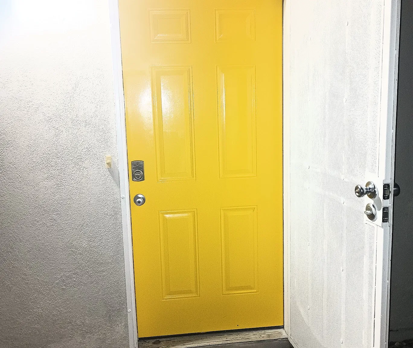 Studio, 365 sqft, $1,600 — Photo 2