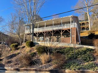 131 Fenner Ave, Asheville, NC 28804