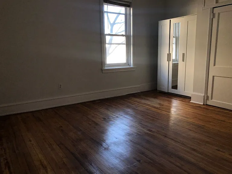 LARGE bedroom