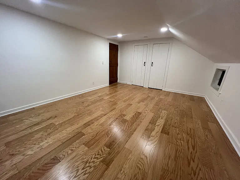 9 Basin St — Photo 16