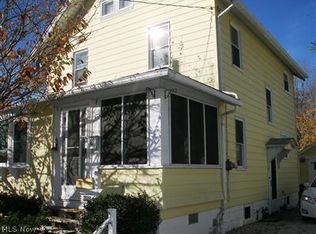 1151 W Waterloo Rd, Akron, OH 44314