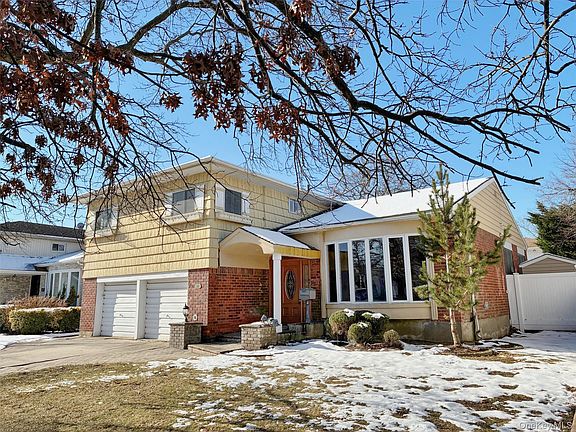 3rd image of 3186 Grand Avenue