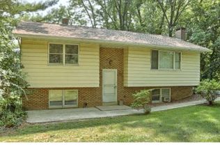 35 Seidel Rd, Reading, PA 19606
