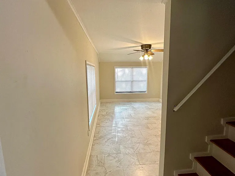 1320 S Braden Ave — Photo 15