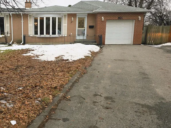 23 Brookdale Cres, Brampton, ON L6T 1M8