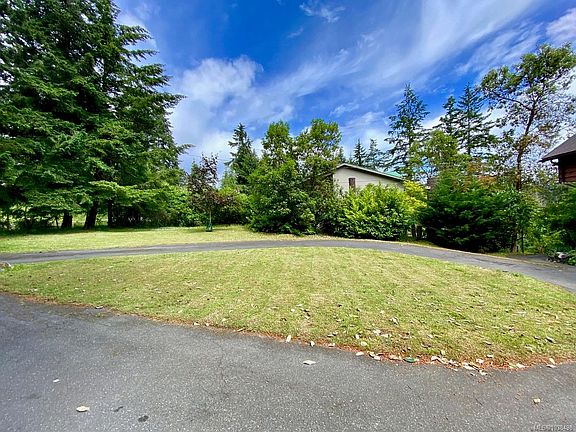 3rd image of 131 Pallot Way