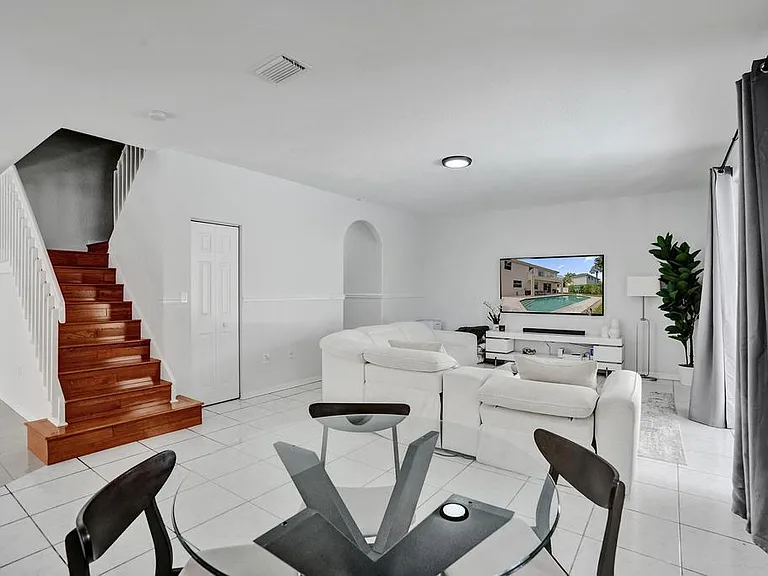 16405 Diamond Head Dr — Photo 10