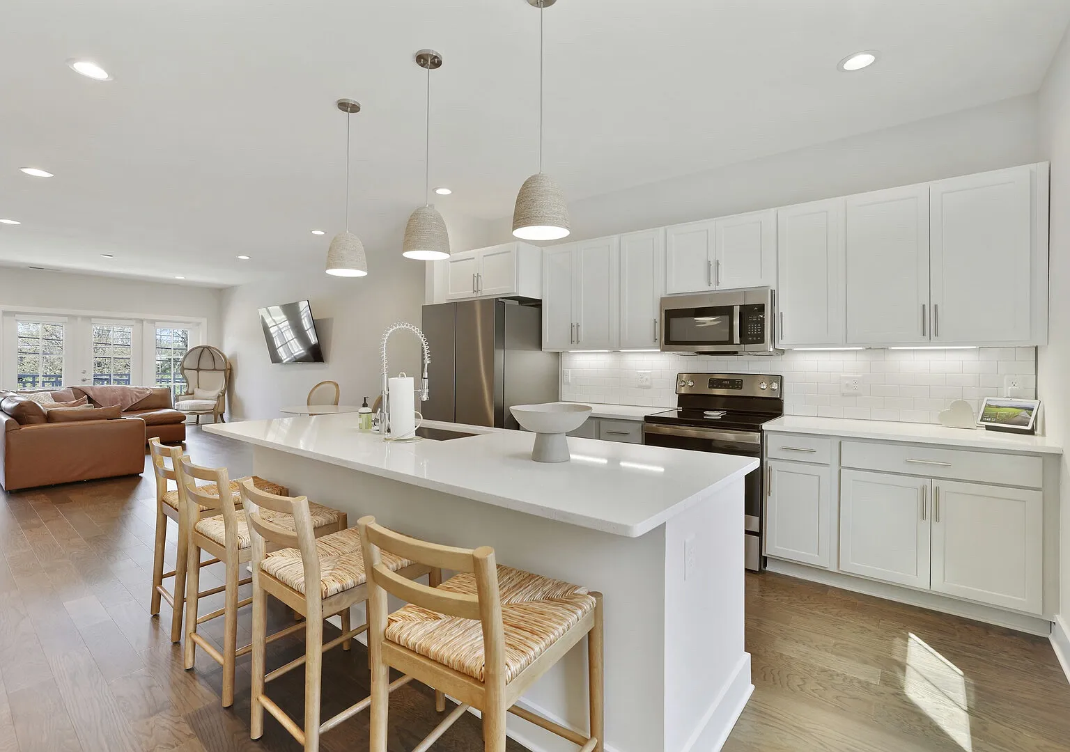 6719 Charlotte Pike — Photo 3